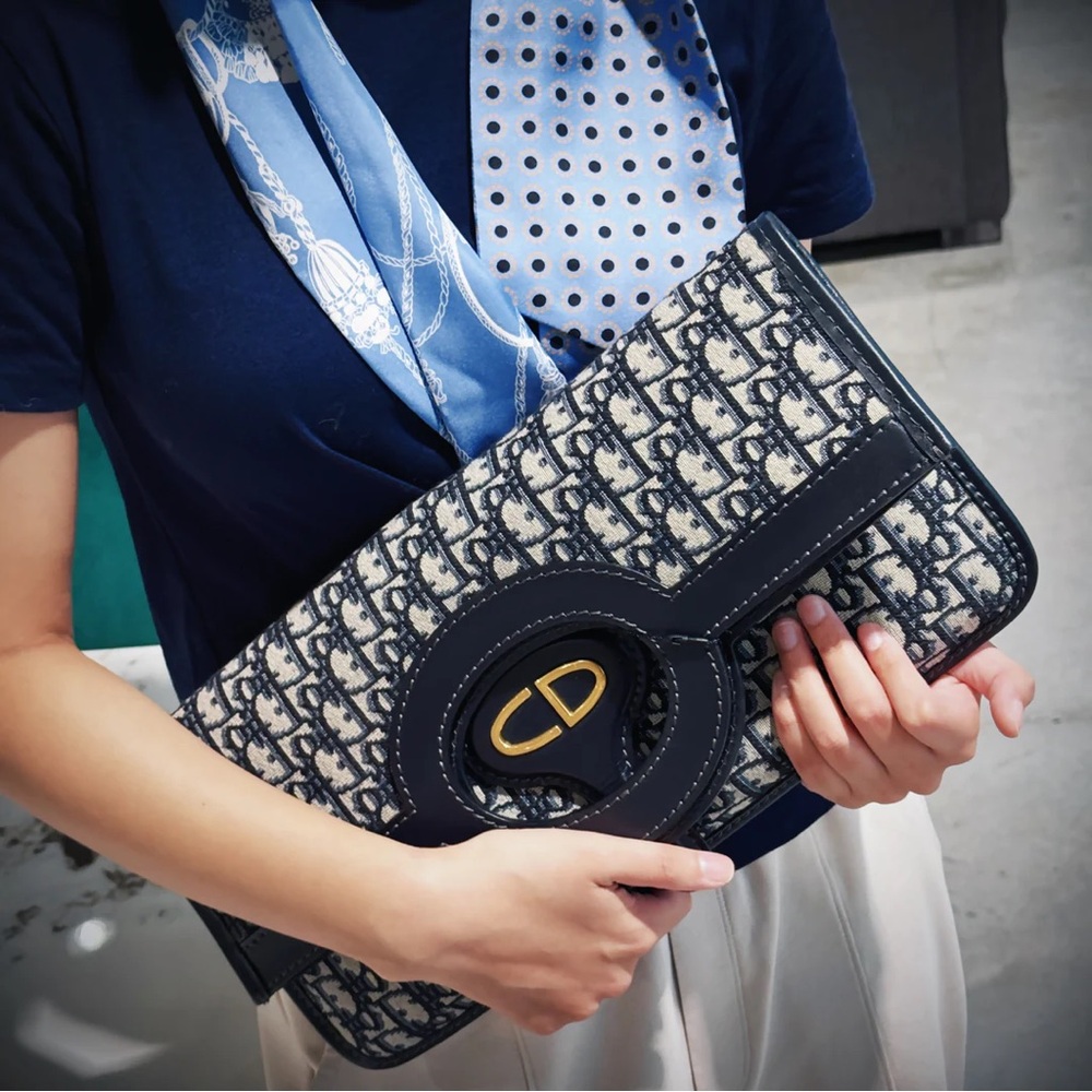 ✈️Christian Dior Oblique Fold Over Two-way bag TWS